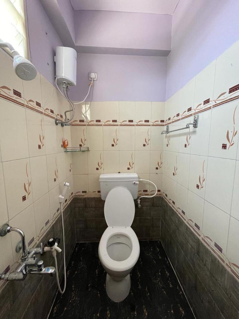 ויסאקפאטנם Servostay 5 Fully Furnished 2 Bhk Flats In Mvp Colony, Vizag מראה חיצוני תמונה