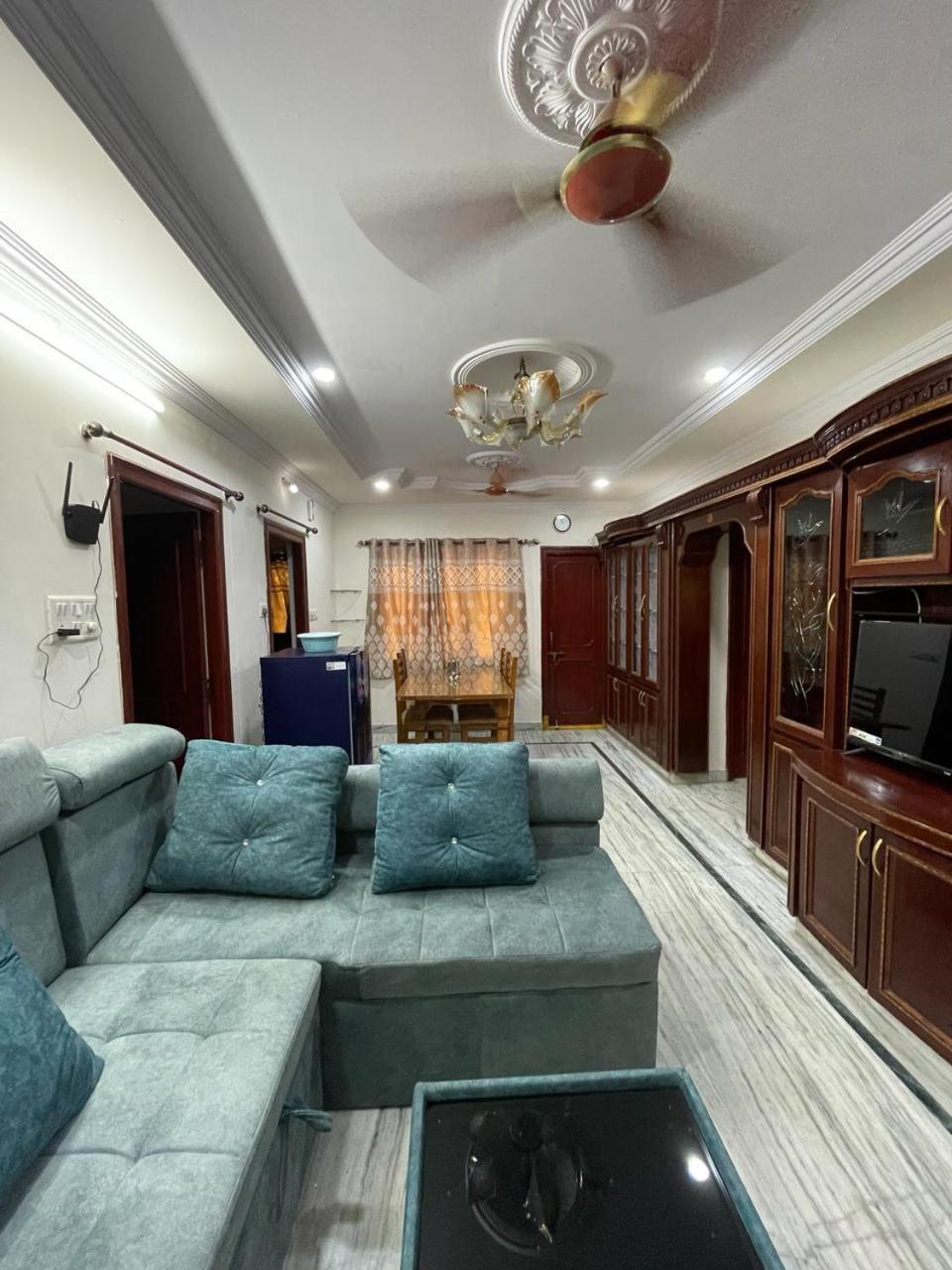 ויסאקפאטנם Servostay 5 Fully Furnished 2 Bhk Flats In Mvp Colony, Vizag מראה חיצוני תמונה