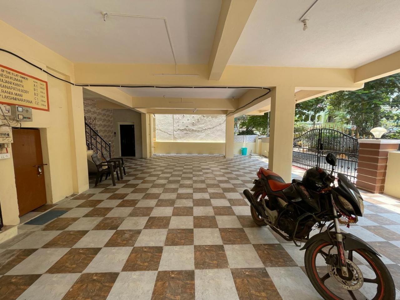 ויסאקפאטנם Servostay 5 Fully Furnished 2 Bhk Flats In Mvp Colony, Vizag מראה חיצוני תמונה